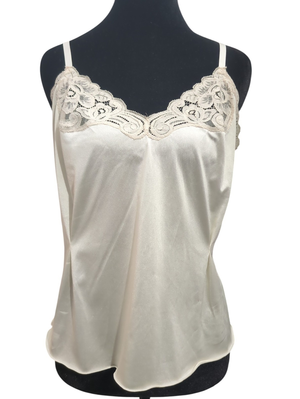 Vintage Vanity Fair Antron III Nylon Lace Cami Ivory Size 36 Made USA Coquette